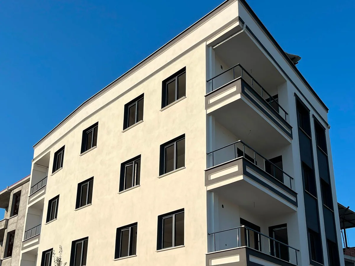 Akhisar Adopen PVC pencere ve kapı uygulaması – yeni yapı – ADA Cam Balkon Sistemleri